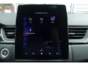 Renault Captur thumbnail 31