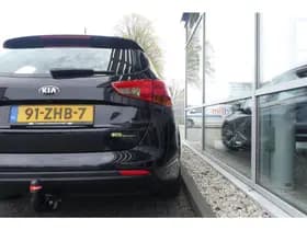 Kia Cee'd thumbnail 4