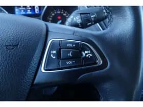 Ford C-Max thumbnail 25