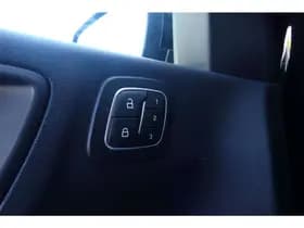 Ford Kuga thumbnail 37