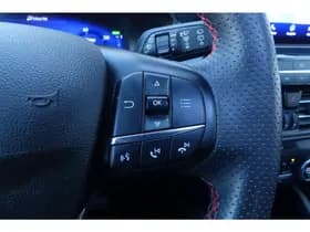 Ford Kuga thumbnail 25