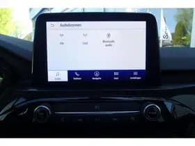 Ford Kuga thumbnail 32