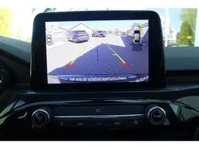 Ford Kuga thumbnail 33