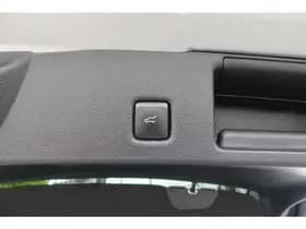 Ford Kuga thumbnail 13