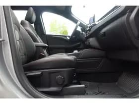 Ford Kuga thumbnail 24