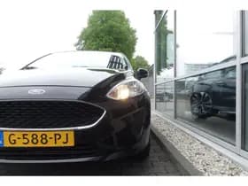 Ford Fiesta thumbnail 3