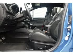 Ford Focus thumbnail 17