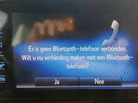 Toyota C-HR thumbnail 13