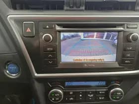 Toyota Auris thumbnail 11