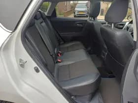 Toyota Auris thumbnail 23