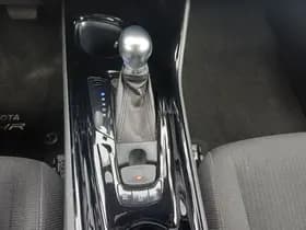 Toyota C-HR thumbnail 14