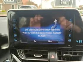 Toyota C-HR thumbnail 34