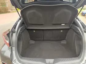 Toyota C-HR thumbnail 7