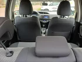 Toyota Yaris thumbnail 40