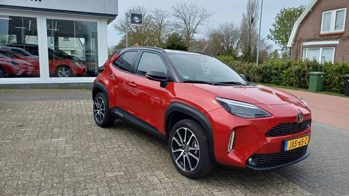 Toyota Yaris Cross — foto 1