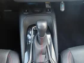 Toyota Corolla thumbnail 18