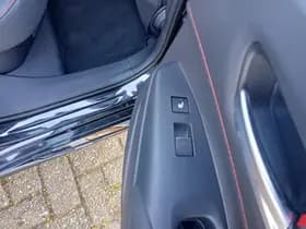 Toyota Corolla thumbnail 21