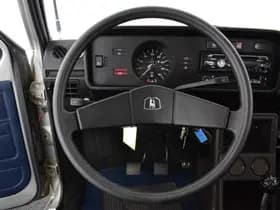 Volkswagen Golf 1.1 50pk 1e Eig Complete Historie aanwezig NL Auto Topstaat thumbnail 11