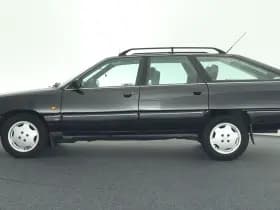 Audi 100 Avant 2.3 136pk Automaat NL Auto 1e Eigenaar thumbnail 2