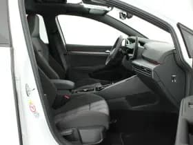 Volkswagen Golf 8.5 2.0 TSI 265pk GTI 360Camera Panoramadak Keyless Stoelverwarming Virtual Cockpit Navigatie thumbnail 14