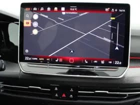 Volkswagen Golf 8.5 2.0 TSI 265pk GTI 360Camera Panoramadak Keyless Stoelverwarming Virtual Cockpit Navigatie thumbnail 15