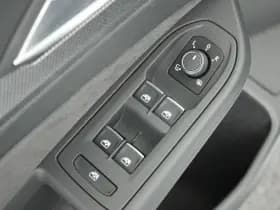 Volkswagen Golf 8.5 2.0 TSI 265pk GTI 360Camera Panoramadak Keyless Stoelverwarming Virtual Cockpit Navigatie thumbnail 16