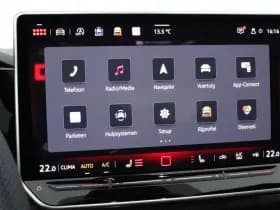 Volkswagen Golf 8.5 2.0 TSI 265pk GTI 360Camera Panoramadak Keyless Stoelverwarming Virtual Cockpit Navigatie thumbnail 23