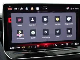 Volkswagen Golf 8.5 2.0 TSI 265pk GTI 360Camera Panoramadak Keyless Stoelverwarming Virtual Cockpit Navigatie thumbnail 24