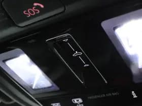 Volkswagen Golf 8.5 2.0 TSI 265pk GTI 360Camera Panoramadak Keyless Stoelverwarming Virtual Cockpit Navigatie thumbnail 38