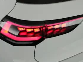 Volkswagen Golf 8.5 2.0 TSI 265pk GTI 360Camera Panoramadak Keyless Stoelverwarming Virtual Cockpit Navigatie thumbnail 45