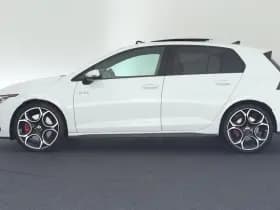 Volkswagen Golf 8.5 2.0 TSI 265pk GTI 360Camera Panoramadak Keyless Stoelverwarming Virtual Cockpit Navigatie thumbnail 8