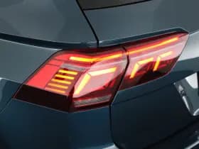 Volkswagen Tiguan 1.4 TSI 245pk eHybrid Elegance Trekhaak 360Camera Keyless Virtual Cockpit Navigatie Panoramadak thumbnail 45