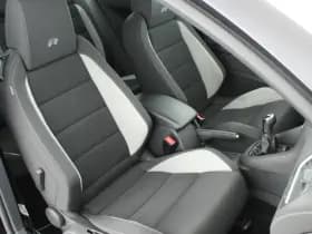 Volkswagen Golf R 2.0 270pk H6 4-Motion NL Auto 1e Eigenaar Xenon Cruise Control Parkeersensoren thumbnail 2