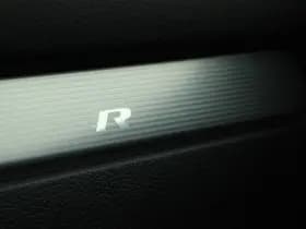 Volkswagen Golf R 2.0 270pk H6 4-Motion NL Auto 1e Eigenaar Xenon Cruise Control Parkeersensoren thumbnail 23