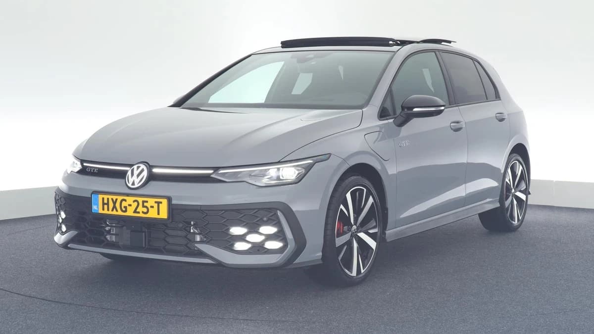 Volkswagen Golf 1.5 272pk eHybrid GTE Trekhaak 360Camera Head-Up Panoramadak Keyless Navigatie — foto 1