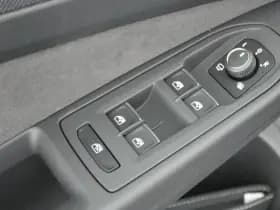 Volkswagen Golf 1.5 272pk eHybrid GTE Trekhaak 360Camera Head-Up Panoramadak Keyless Navigatie thumbnail 18