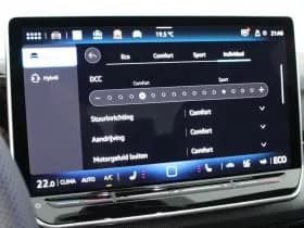 Volkswagen Golf 1.5 272pk eHybrid GTE Trekhaak 360Camera Head-Up Panoramadak Keyless Navigatie thumbnail 32