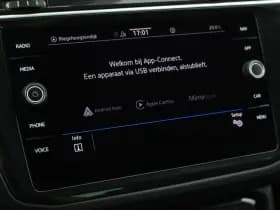Volkswagen Tiguan 1.5 TSI 150pk DSG 2x R-Line Virtual Cockpit Navigatie thumbnail 21