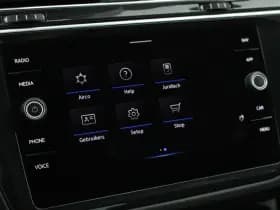 Volkswagen Tiguan 1.5 TSI 150pk DSG 2x R-Line Virtual Cockpit Navigatie thumbnail 24
