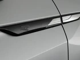 Volkswagen Tiguan 1.5 TSI 150pk DSG 2x R-Line Virtual Cockpit Navigatie thumbnail 35