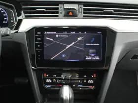 Volkswagen Passat Variant 1.5 TSI 150pk DSG Elegance Business + Camera Head-Up Virtual Cockpit Navigatie thumbnail 13