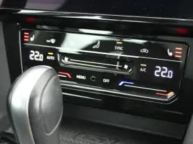 Volkswagen Passat Variant 1.5 TSI 150pk DSG Elegance Business + Camera Head-Up Virtual Cockpit Navigatie thumbnail 30