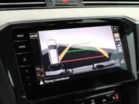 Volkswagen Passat Variant 1.5 TSI 150pk DSG Elegance Business + Camera Head-Up Virtual Cockpit Navigatie thumbnail 4