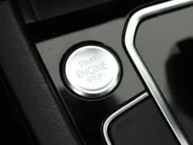 Volkswagen Passat Variant 1.5 TSI 150pk DSG Elegance Business + Camera Head-Up Virtual Cockpit Navigatie thumbnail 31