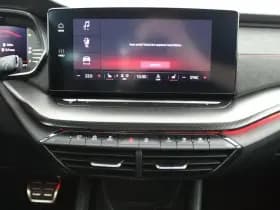 Škoda Octavia Combi RS 1.4 TSI IV 245pk DSG Camera Keyless Memory Stoelverwarming Carplay thumbnail 15