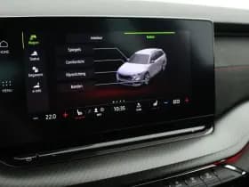 Škoda Octavia Combi RS 1.4 TSI IV 245pk DSG Camera Keyless Memory Stoelverwarming Carplay thumbnail 28