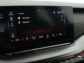 Škoda Octavia Combi RS 1.4 TSI IV 245pk DSG Camera Keyless Memory Stoelverwarming Carplay thumbnail 38