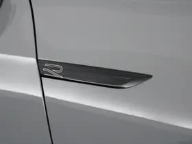 Volkswagen Golf 1.5 eTSI 150pk DSG 2x R-Line harman/kardon Camera Virtual Cockpit Navigatie thumbnail 42