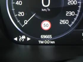 Volvo XC40 1.5 129pk Automaat T2 Core Camera Keyless Stoelverwarming Navigatie thumbnail 26