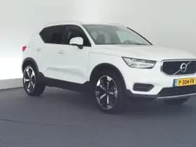 Volvo XC40 1.5 129pk Automaat T2 Core Camera Keyless Stoelverwarming Navigatie thumbnail 9